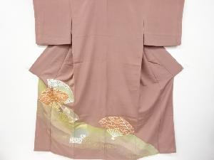 アンティーク　扇に松菊模様刺繍一つ紋着物